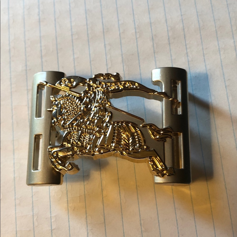 Burberry Silver Knight Charger Metal Belt Buckle - Men Accessories